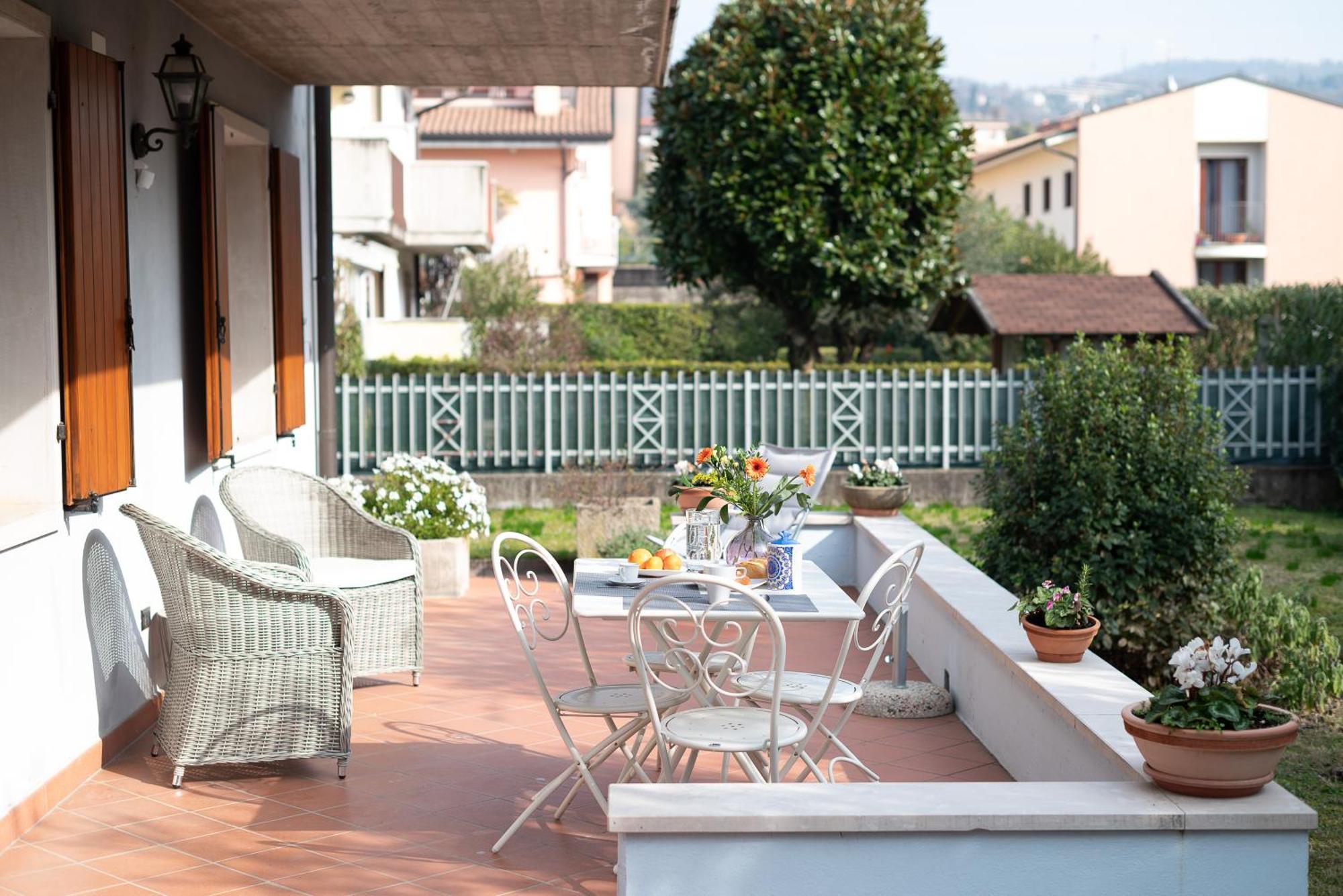 Canevon Suite Apartment Bardolino Exterior foto